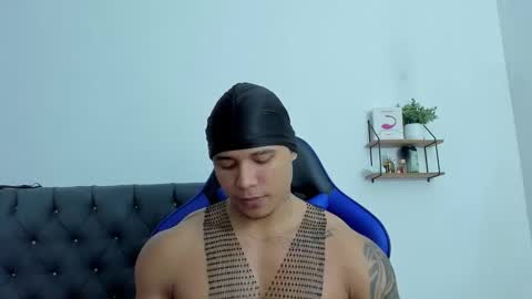 adam boss online show from December 15, 8:29 am