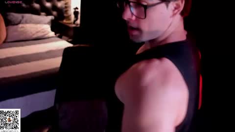 Snapshot of adam_bouton chatting on July 15, 12:21 pm Adam online show from July 15, 12:21 pm