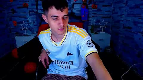 adam hot11 online show from October 16, 8:54 pm