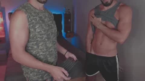 Hello welcome 3 online show from December 1, 10:48 pm