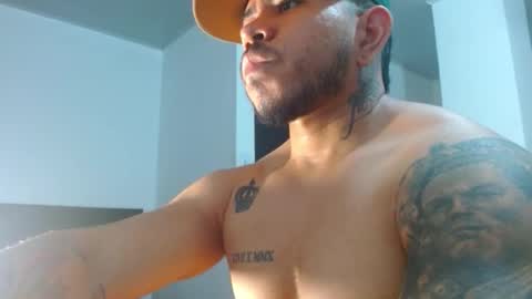 adam shilder7 online show from February 20, 9:26 pm