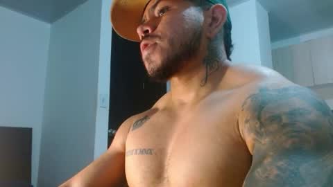 adam shilder7 online show from February 24, 9:13 pm