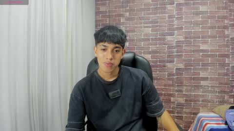 Snapshot of adamcoox chatting on December 28, 7:22 am Adam online show from December 28, 7:22 am