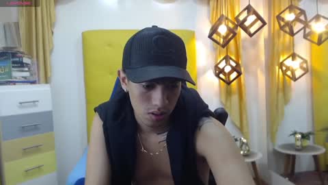 Snapshot of adamcoox chatting on January 23, 8:25 am Adam online show from January 23, 8:25 am