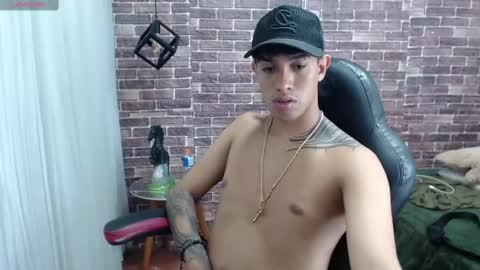 Snapshot of adamcoox chatting on February 14, 8:10 am Adam online show from February 14, 8:10 am