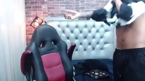 Snapshot of adamcoox chatting on March 6, 10:20 am Adam online show from March 6, 10:20 am