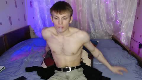 Snapshot of adamharriss chatting on February 5, 10:22 pm adamharriss online show from February 5, 10:22 pm