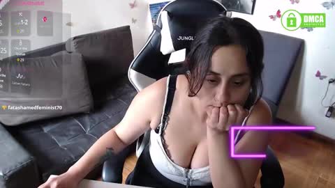 adams_mel online show from October 29, 6:53 pm