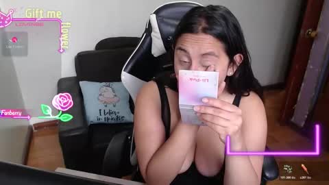 adams_mel online show from March 10, 12:43 pm