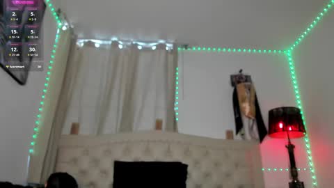 Adams online show from December 11, 3:47 pm