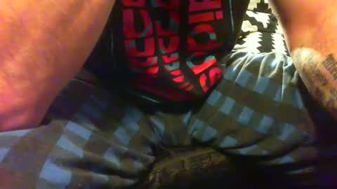 Snapshot of adamski6 chatting on December 29, 8:15 pm Adamski online show from December 29, 8:15 pm