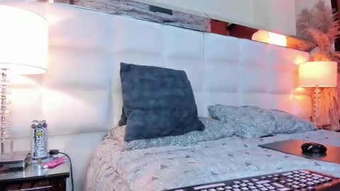 Snapshot of adamtatts chatting on November 2, 5:10 am Adam online show from November 2, 5:10 am