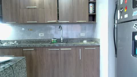 Snapshot of adan_eva960 chatting on December 17, 9:05 pm eva online show from December 17, 9:05 pm