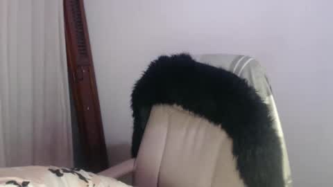 Snapshot of adan_romanoff chatting on February 4, 7:25 am adan_romanoff online show from February 4, 7:25 am