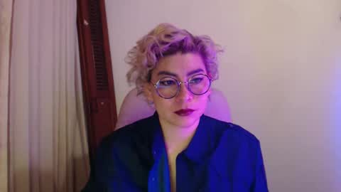 Snapshot of adan_romanoff chatting on March 4, 8:31 am adan_romanoff online show from March 4, 8:31 am