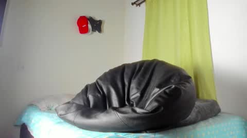   online show from December 16, 4:06 am