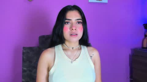  Adara Johnson  online show from January 4, 11:33 am
