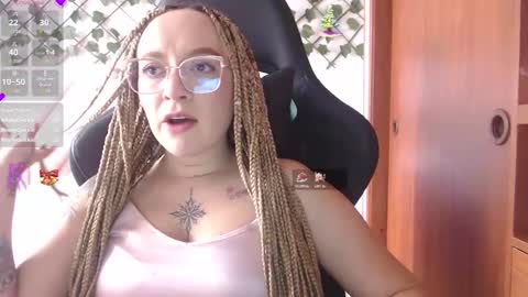 adaraah  online show from December 14, 8:13 pm