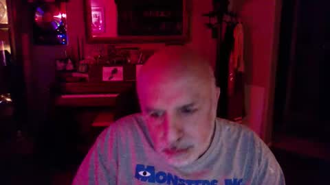 add_me_2 online show from December 15, 7:56 am