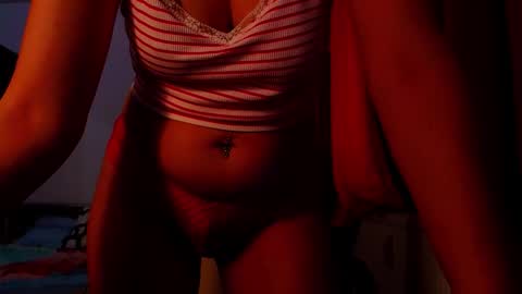 amy        online show from November 11, 12:05 pm