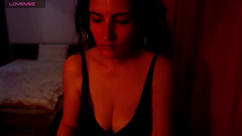 amy        online show from February 2, 12:20 am