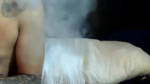 Snapshot of addictedtobustnloads1 chatting on January 12, 10:26 pm addictedtobustnloads1 online show from January 12, 10:26 pm