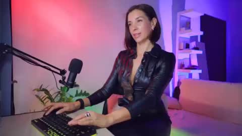 ADDICTION online show from October 12, 9:52 am