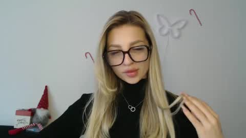 Snapshot of addie_collins chatting on January 9, 12:09 pm Kristina online show from January 9, 12:09 pm