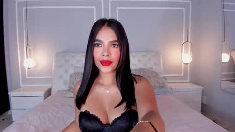 Melissa online show from September 13, 7:35 pm