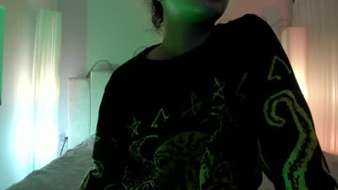 Snapshot of adeelinee chatting on March 11, 7:58 pm Ade  online show from March 11, 7:58 pm
