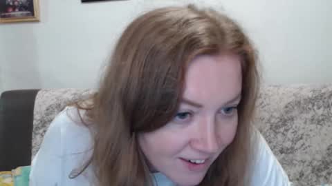 Snapshot of adel_redhead_ chatting on March 18, 5:49 pm Adel online show from March 18, 5:49 pm