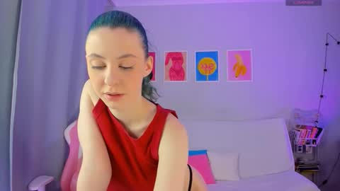 Snapshot of adel_vibes chatting on February 28, 5:19 am Adelle online show from February 28, 5:19 am