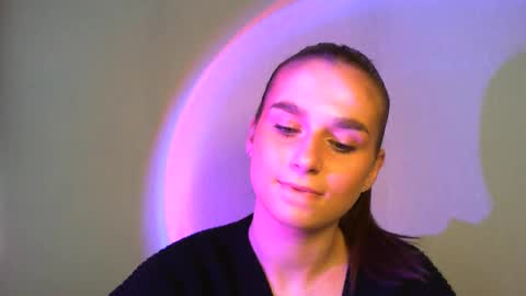 Adele Amore online show from February 9, 8:11 am