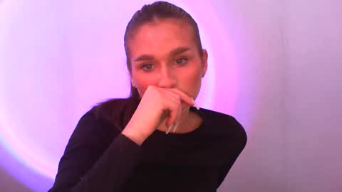 Adele Amore online show from February 17, 12:16 pm