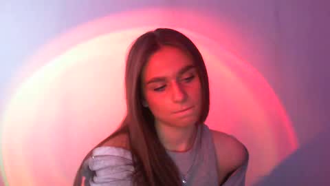 Adele Amore online show from February 20, 7:45 am