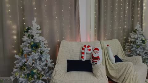 Snapshot of adele_armas chatting on January 5, 12:42 am Adele online show from January 5, 12:42 am