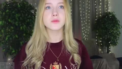 Snapshot of adele_armas chatting on February 27, 6:20 pm Adele online show from February 27, 6:20 pm