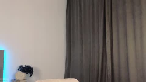 Snapshot of adele_armas chatting on November 14, 11:35 pm Adele online show from November 14, 11:35 pm