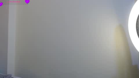 adele cruzz online show from February 1, 7:01 pm