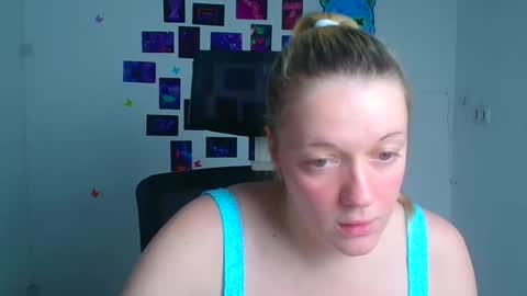 Adele online show from November 25, 1:00 pm