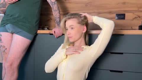 Snapshot of adele_nick2202 chatting on February 5, 10:09 am Adele Nick online show from February 5, 10:09 am