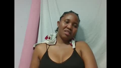 adelealy online show from October 20, 6:41 pm