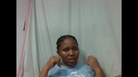 adelealy online show from November 6, 7:15 pm