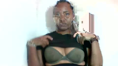 adelealy online show from July 16, 7:58 am