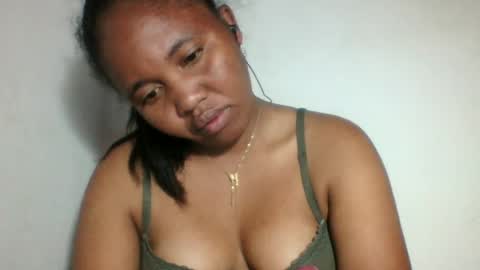 adelealy online show from July 19, 12:58 am