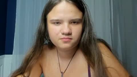 adelecruzz online show from July 12, 12:07 pm