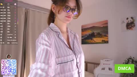 Snapshot of adeles_vibes chatting on November 7, 4:07 pm Adele online show from November 7, 4:07 pm