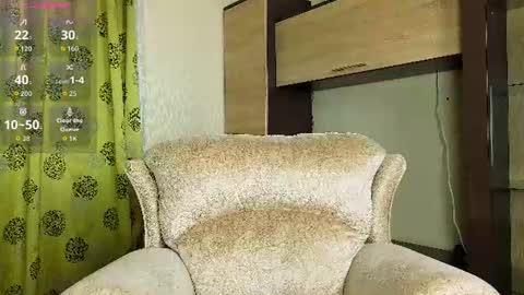 Snapshot of adelina_cowell chatting on July 17, 2:02 pm Adelina online show from July 17, 2:02 pm