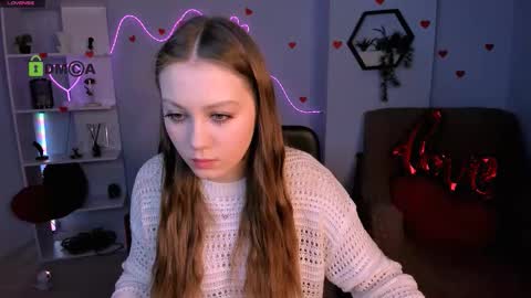 Snapshot of adelina_riley chatting on March 3, 6:52 am Adel online show from March 3, 6:52 am