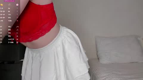 adelins_peach online show from July 24, 11:41 am